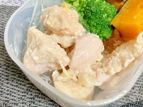 お鍋一つで放置調理 みそ味サラダチキンのお弁当